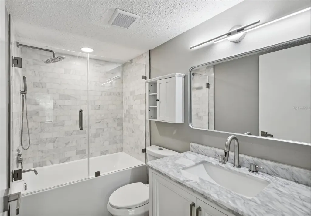 1524 Lakeview Road Clearwater FL 33756