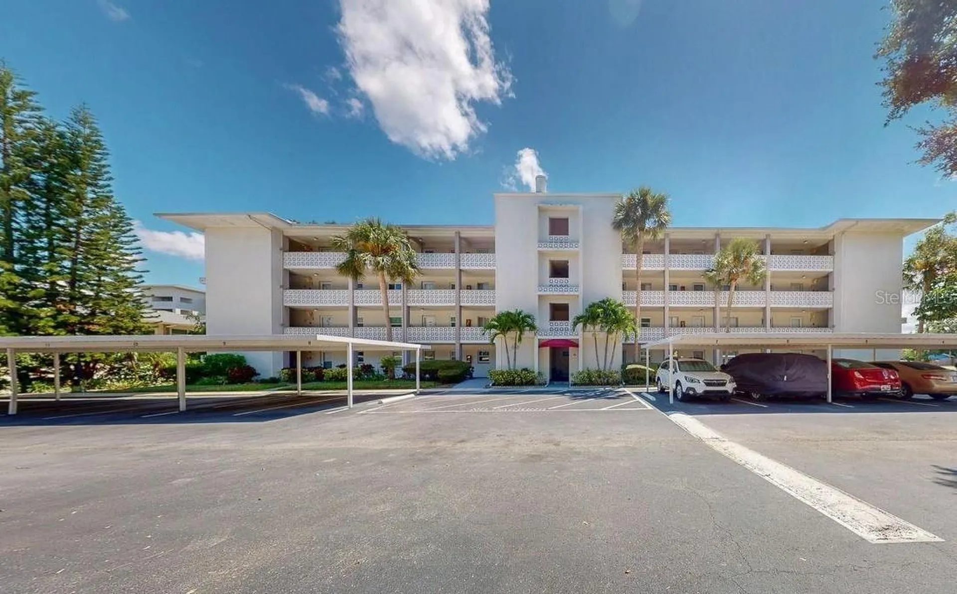 1524 Lakeview Road Clearwater FL 33756