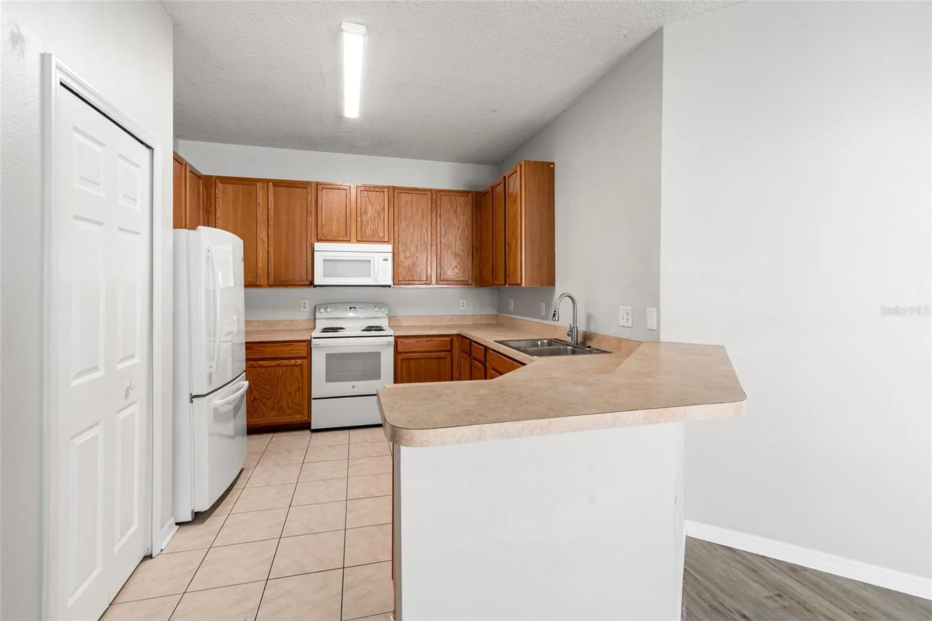 5727 Autumn Shire Drive Zephyrhills FL 33541