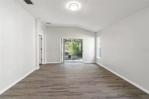 5727 Autumn Shire Drive Zephyrhills FL 33541