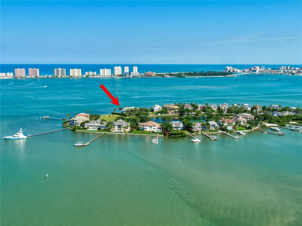 418 St Andrews Drive Belleair FL 33756
