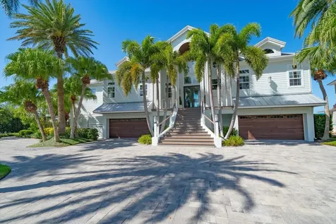 418 St Andrews Drive Belleair FL 33756