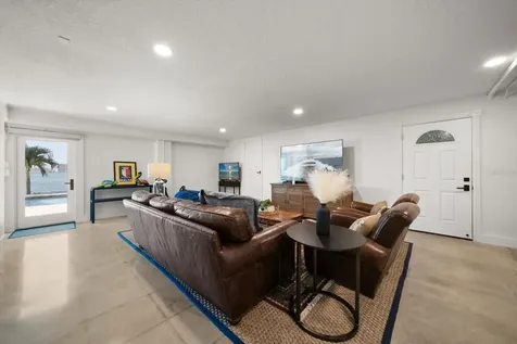 418 St Andrews Drive Belleair FL 33756