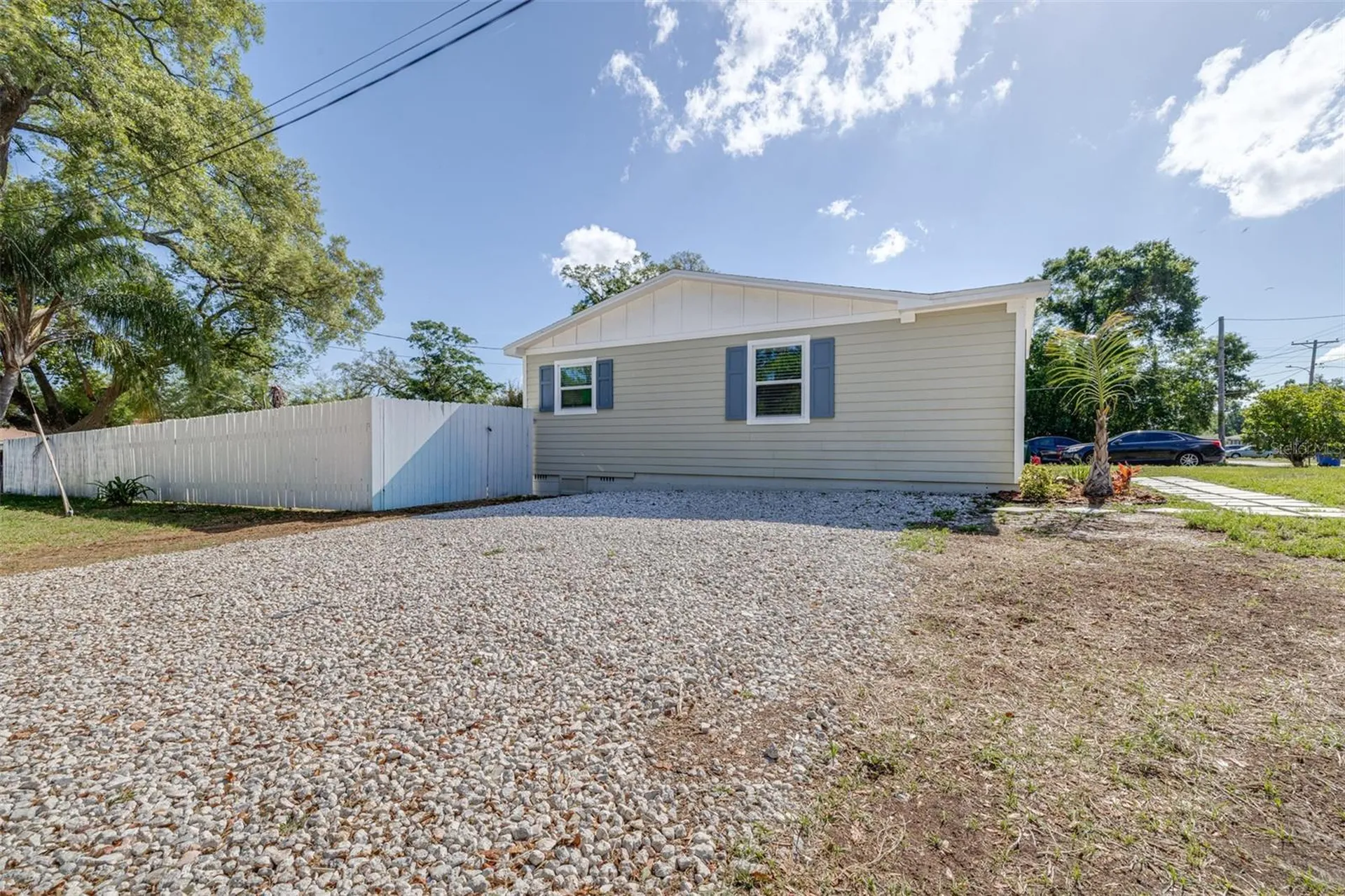 2102 E Annie Street Tampa FL 33612