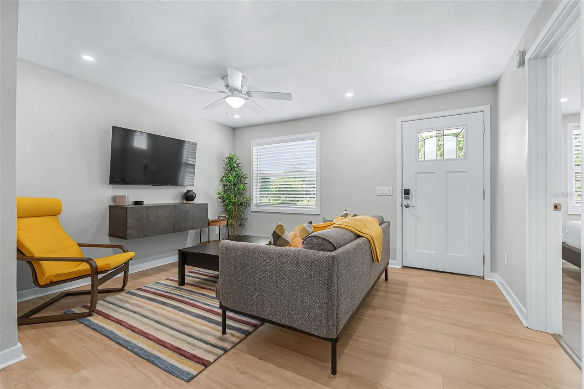 2102 E Annie Street Tampa FL 33612