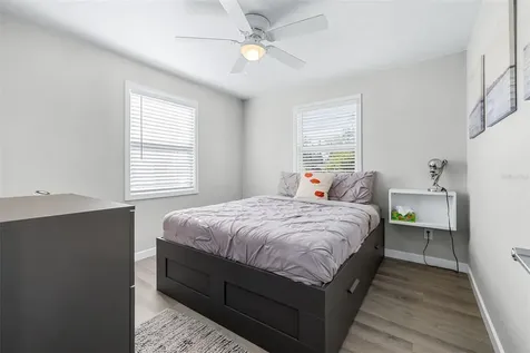 2102 E Annie Street Tampa FL 33612