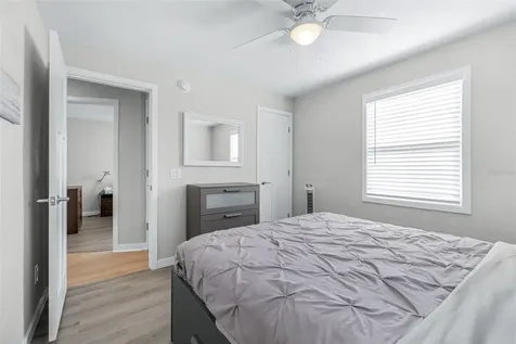 2102 E Annie Street Tampa FL 33612