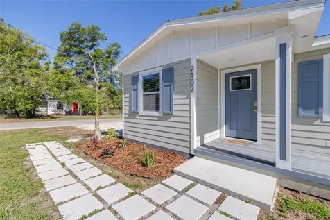 2102 E Annie Street Tampa FL 33612
