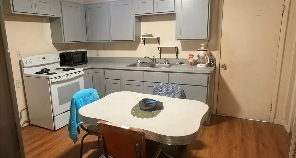372 W Collins Street Umatilla FL 32784