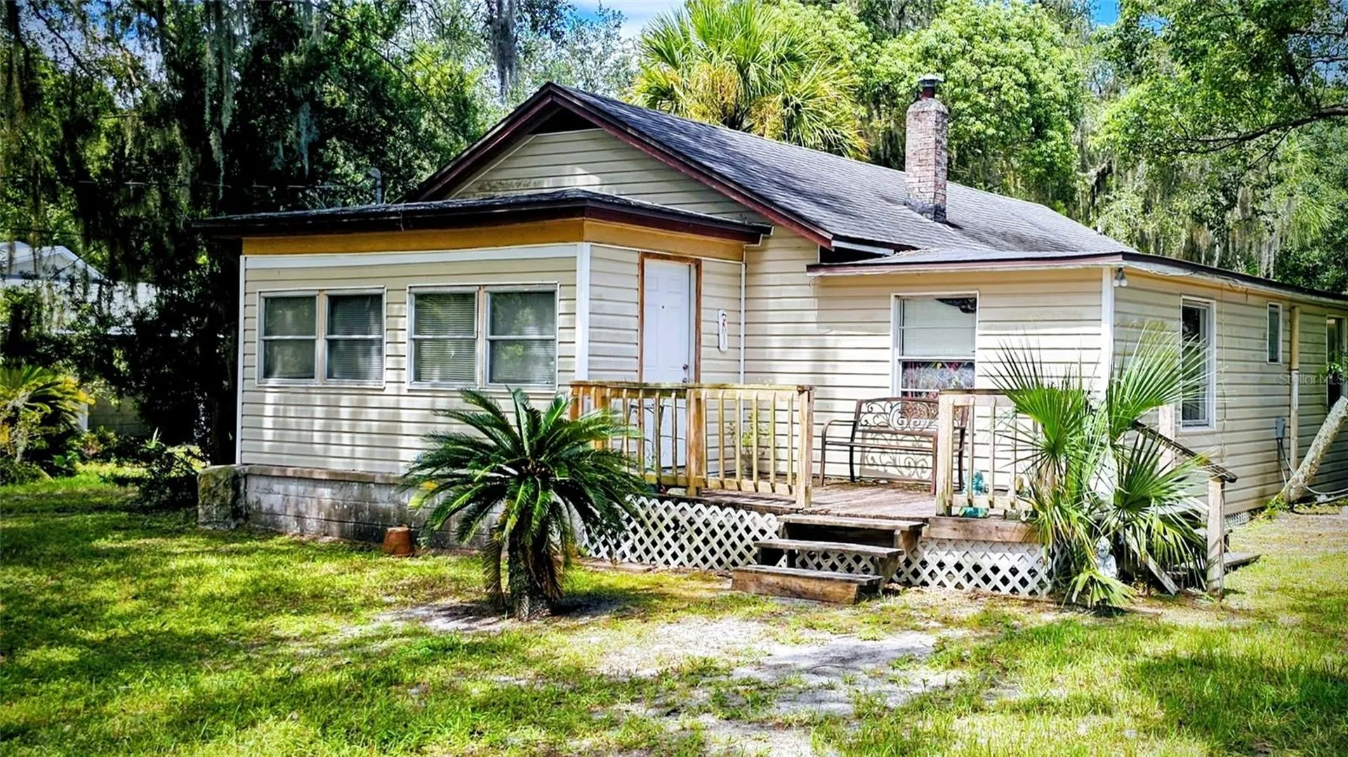 372 W Collins Street Umatilla FL 32784