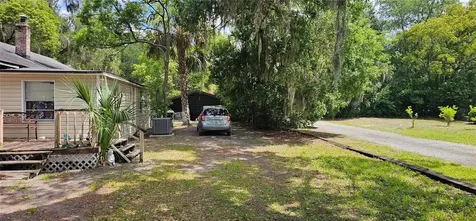 372 W Collins Street Umatilla FL 32784
