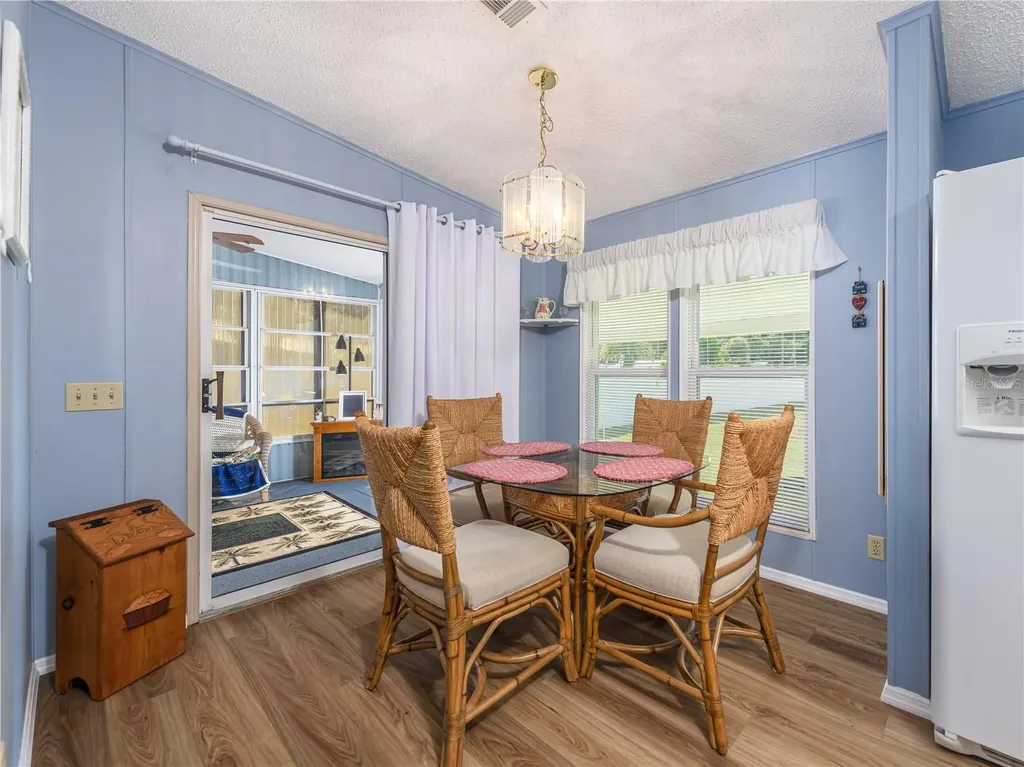 4050 Carefree Way Zephyrhills FL 33541