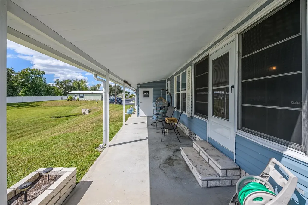 4050 Carefree Way Zephyrhills FL 33541