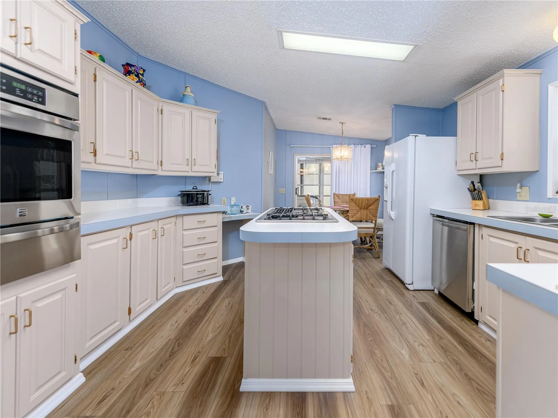 4050 Carefree Way Zephyrhills FL 33541