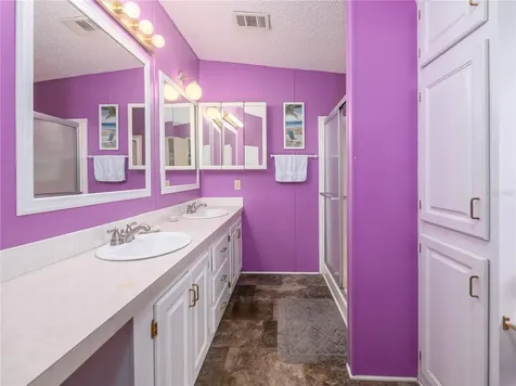 4050 Carefree Way Zephyrhills FL 33541