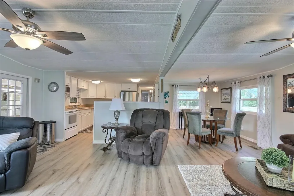 5316 53rd Avenue E Bradenton FL 34203