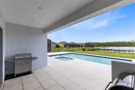 513 Mosaic Boulevard Daytona Beach FL 32124