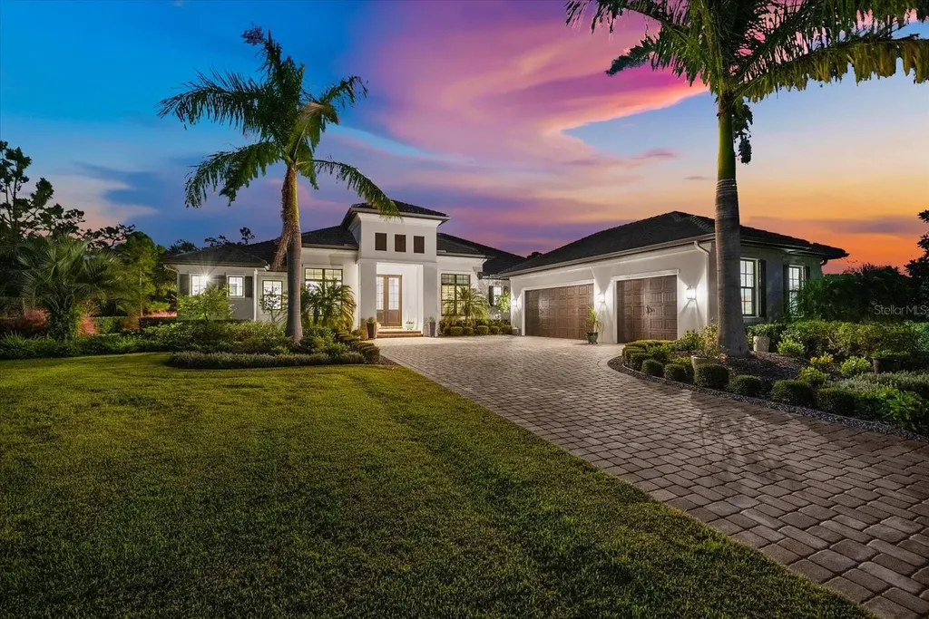 8407 Lindrick Lane Bradenton FL 34202