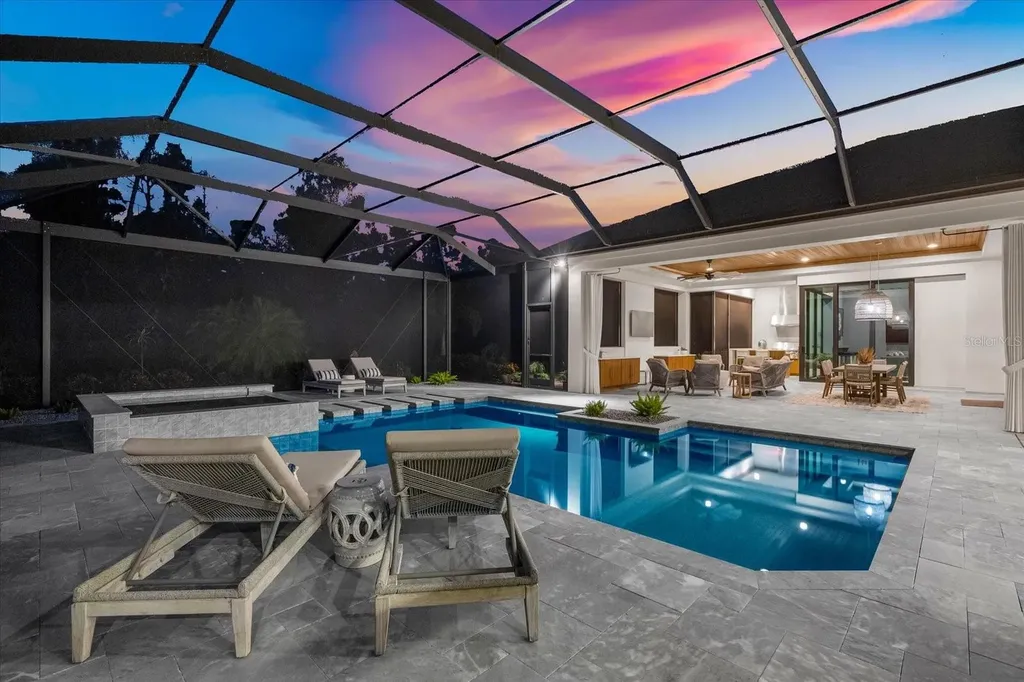 8407 Lindrick Lane Bradenton FL 34202