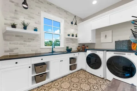 8407 Lindrick Lane Bradenton FL 34202