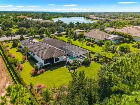 8407 Lindrick Lane Bradenton FL 34202