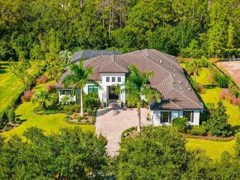 8407 Lindrick Lane Bradenton FL 34202