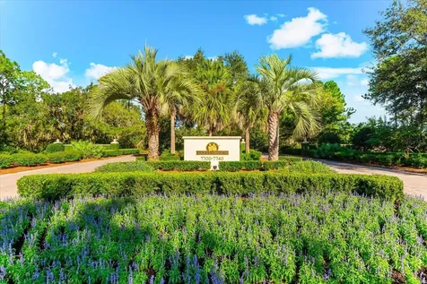 8407 Lindrick Lane Bradenton FL 34202