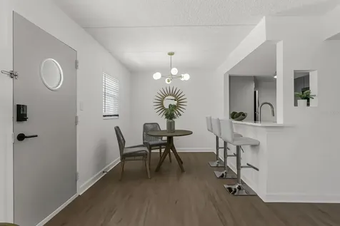 807 S Howard Avenue Tampa FL 33606