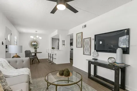 807 S Howard Avenue Tampa FL 33606
