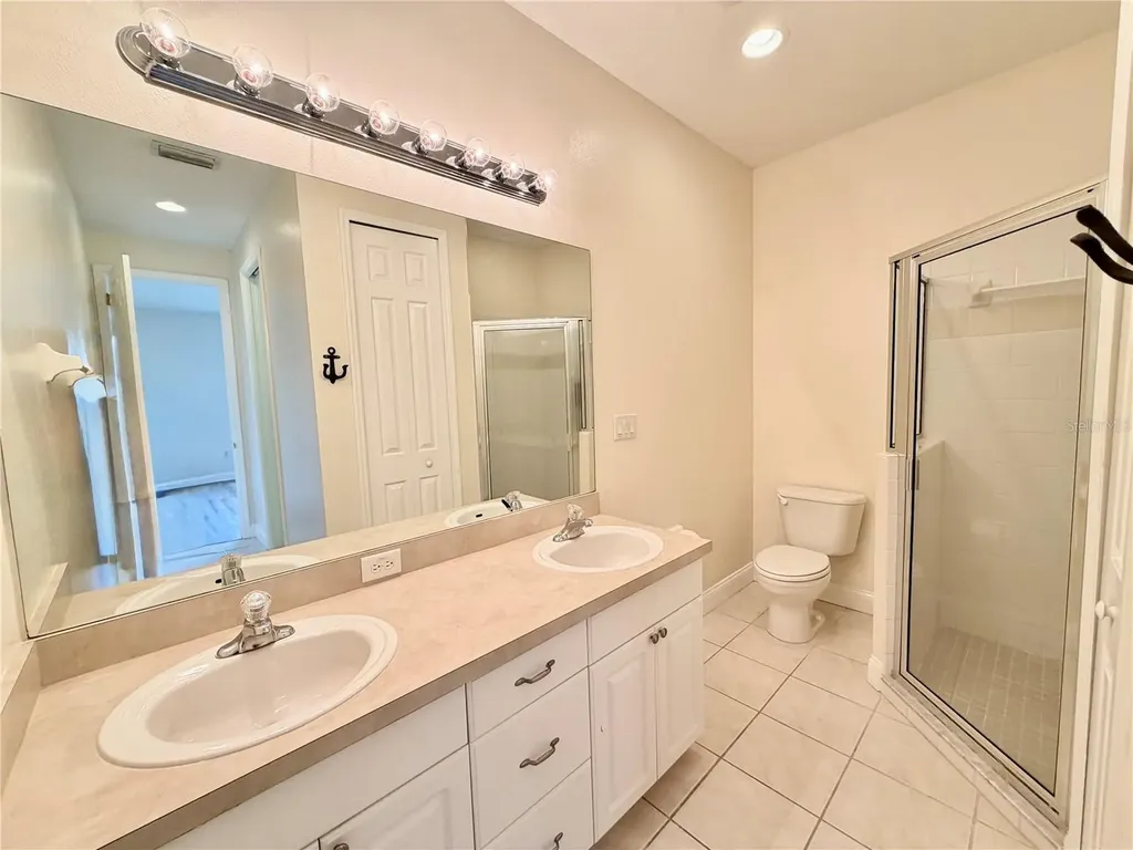 6825 S Kissimmee Street Tampa FL 33616