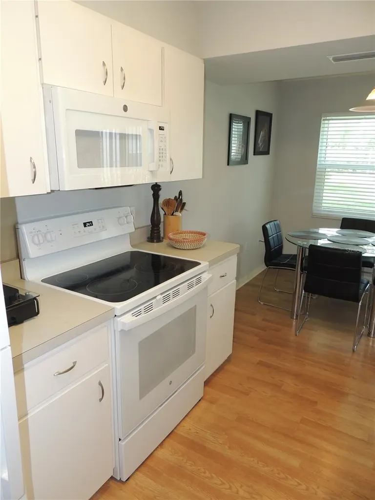 5667 Sheffield Greene Circle Sarasota FL 34235