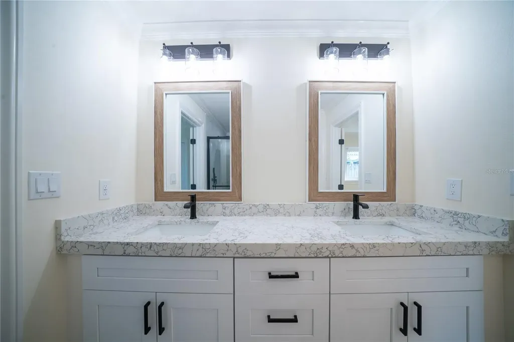 5119 Venetian Boulevard NE St Petersburg FL 33703