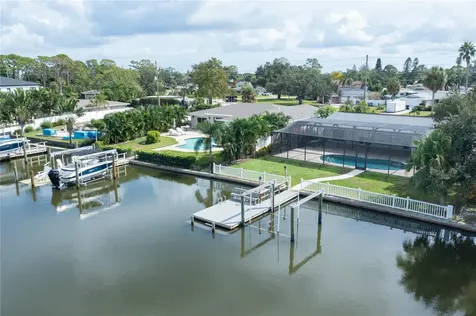 5119 Venetian Boulevard NE St Petersburg FL 33703