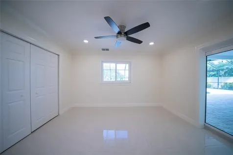 5119 Venetian Boulevard NE St Petersburg FL 33703