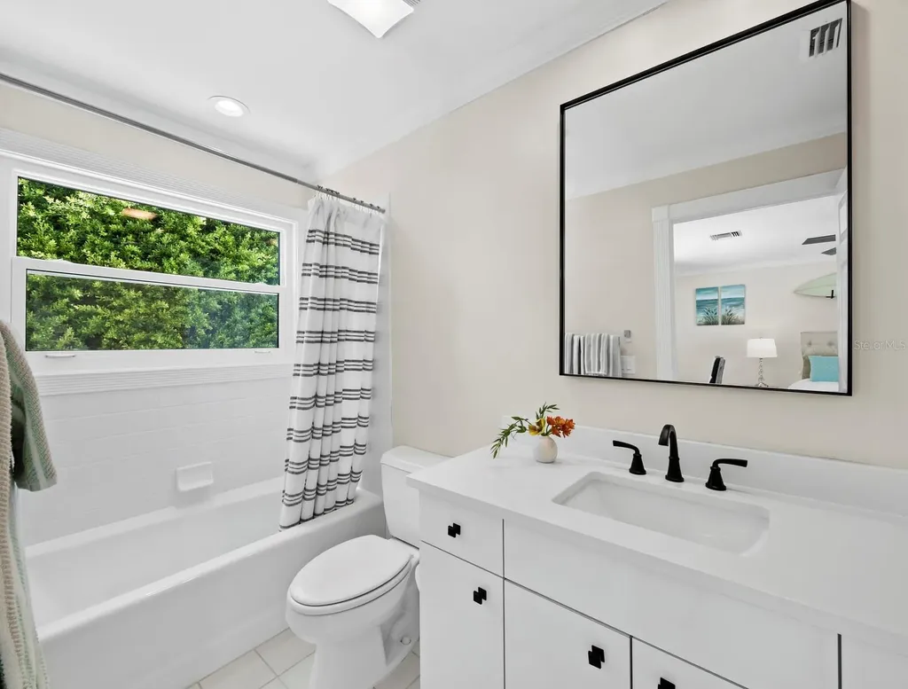 3408 Fair Oaks Lane Longboat Key FL 34228