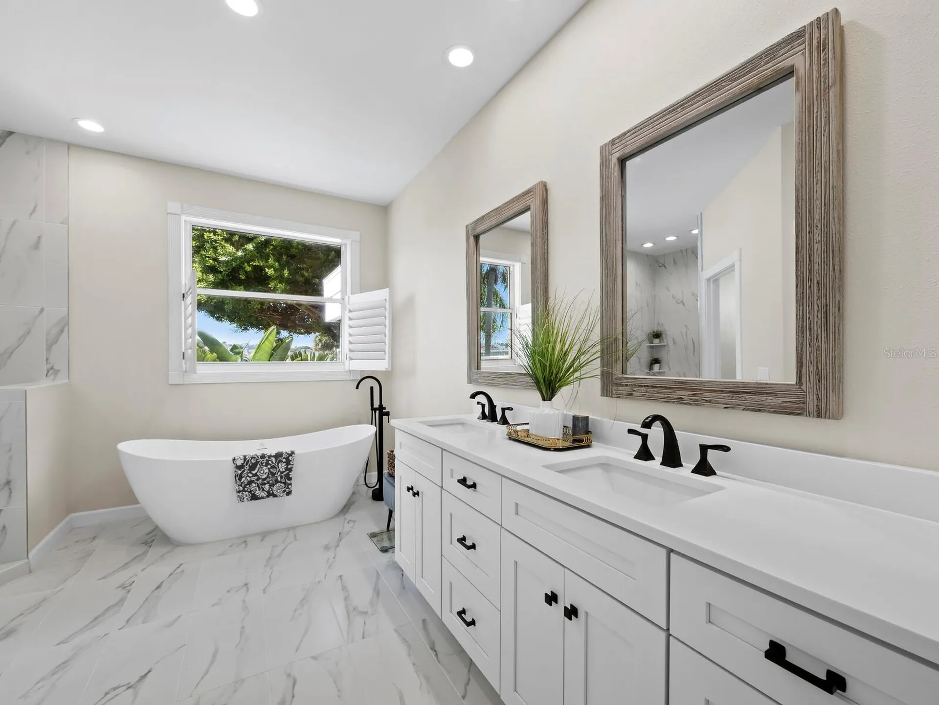 3408 Fair Oaks Lane Longboat Key FL 34228