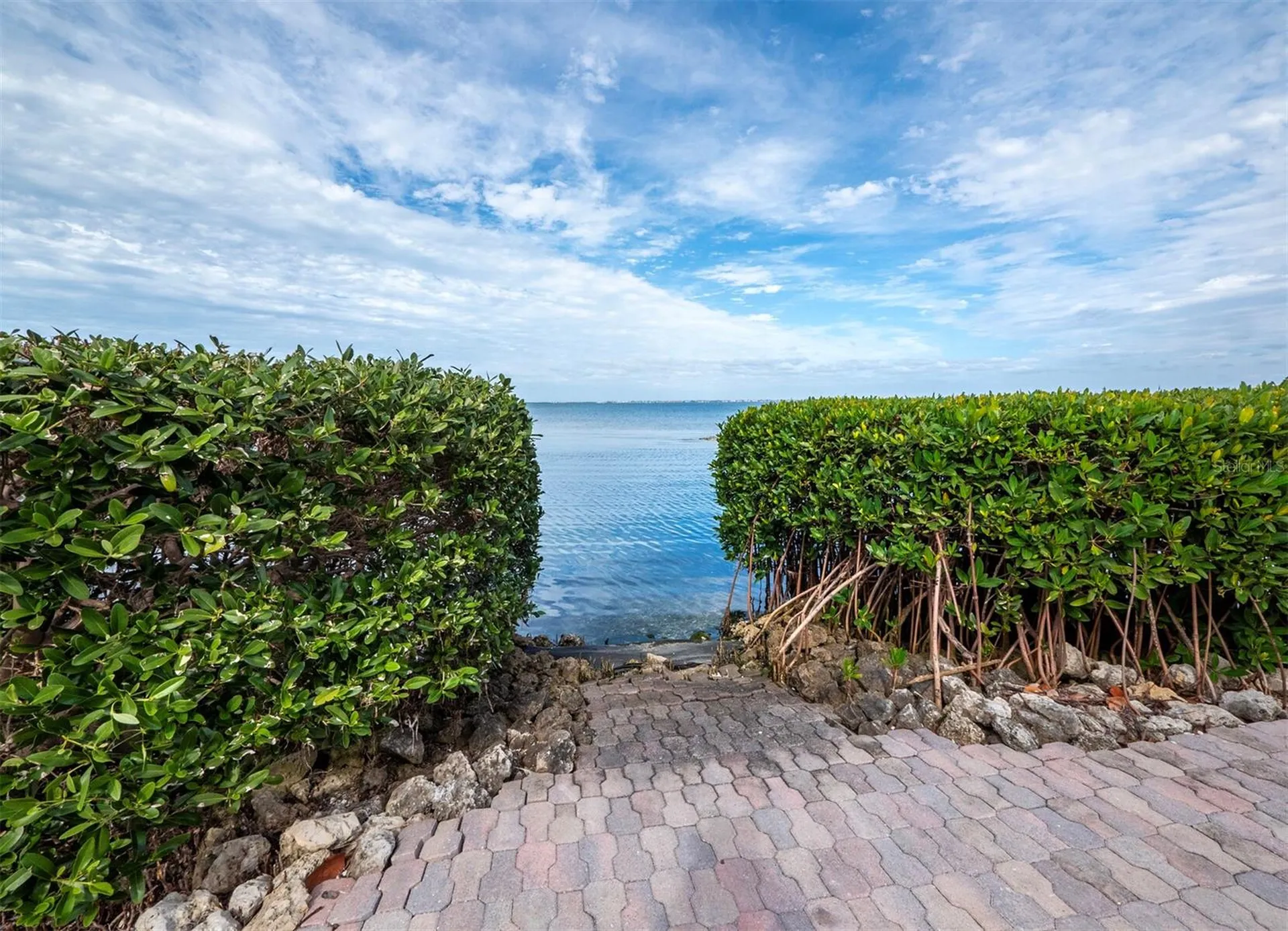 3408 Fair Oaks Lane Longboat Key FL 34228