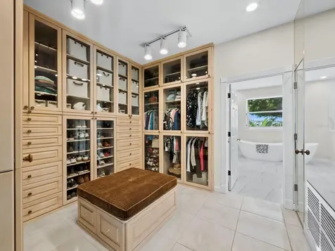 3408 Fair Oaks Lane Longboat Key FL 34228