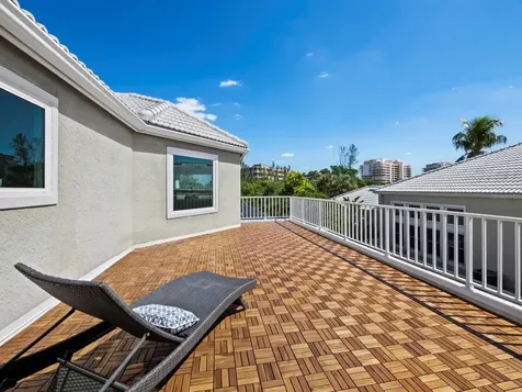 3408 Fair Oaks Lane Longboat Key FL 34228