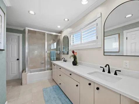 3408 Fair Oaks Lane Longboat Key FL 34228