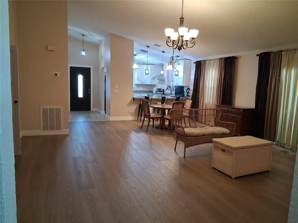 11204 Elmfield Drive Tampa FL 33625
