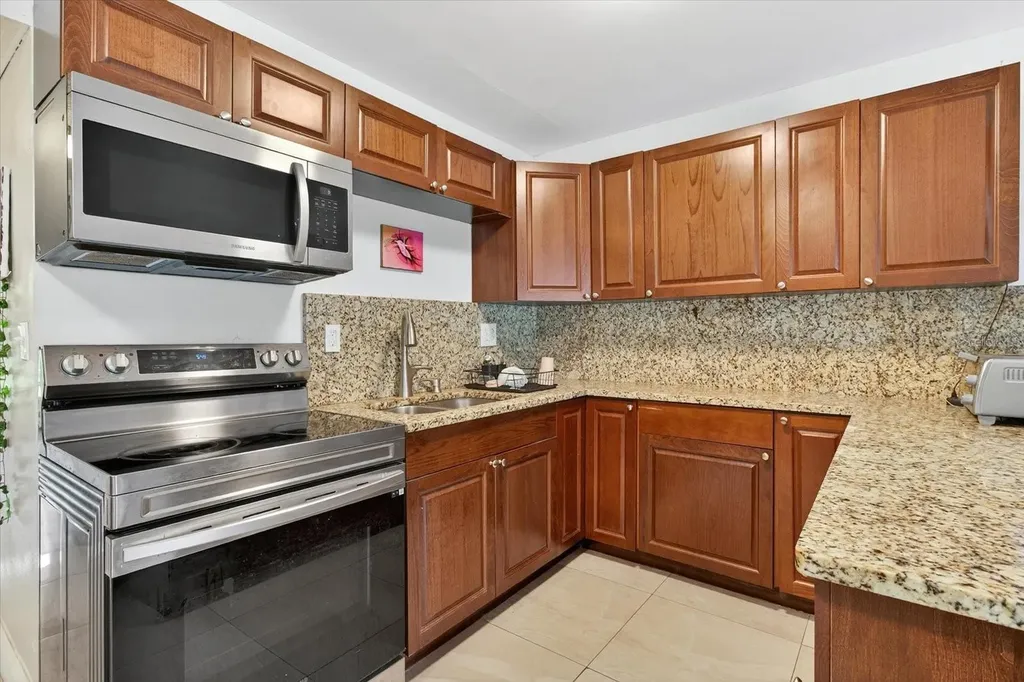 224 Waverly Way Clearwater FL 33756