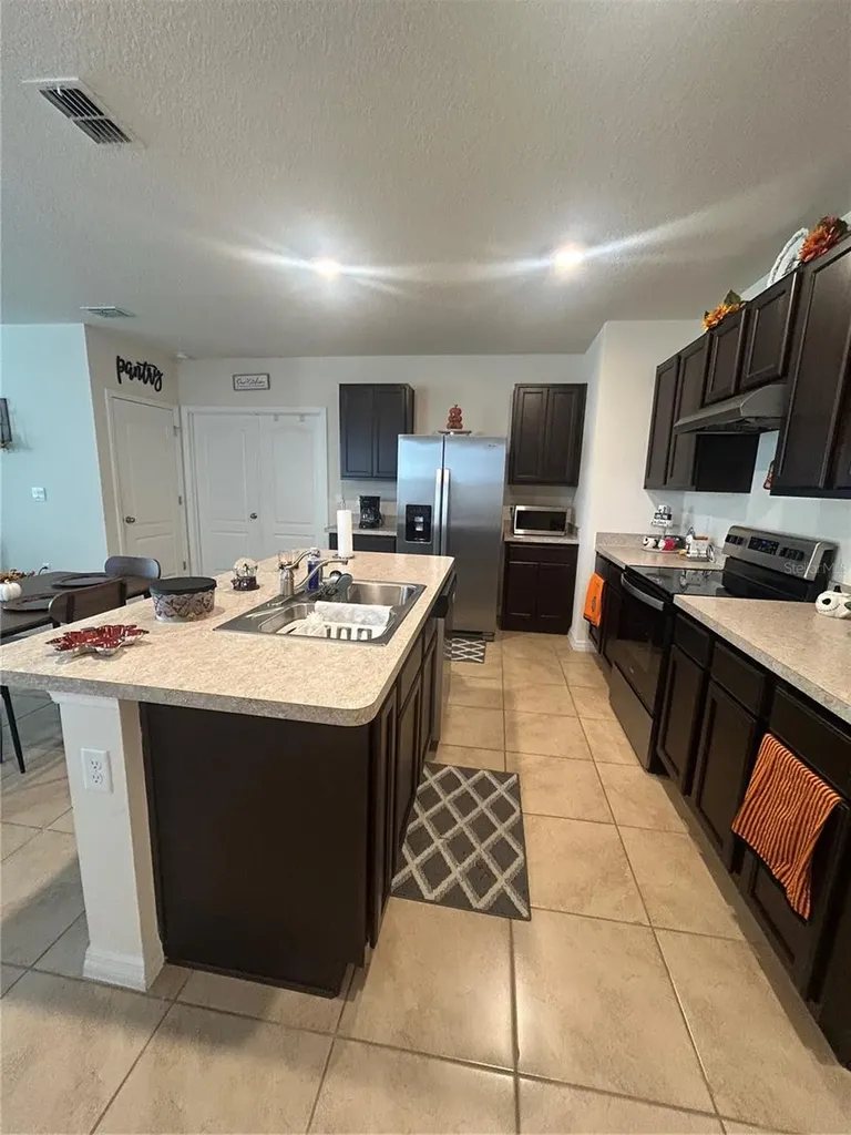 1396 Berry Lane Davenport FL 33837