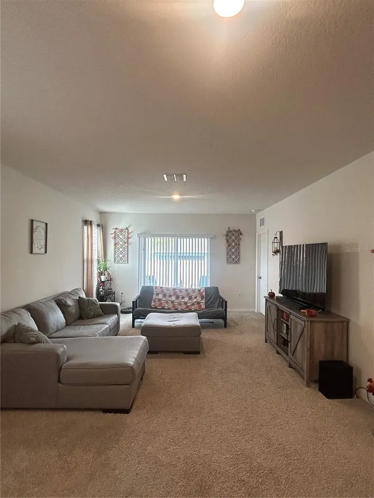 1396 Berry Lane Davenport FL 33837