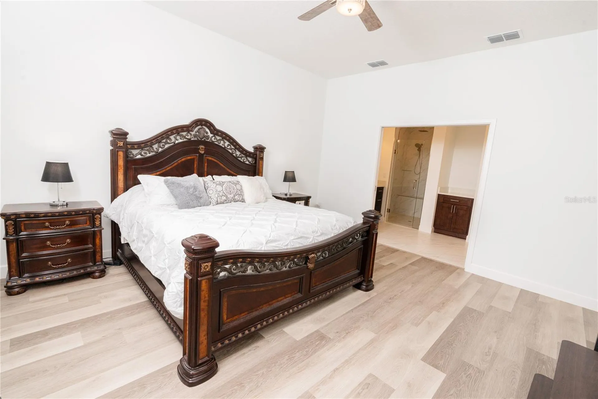 30101 Bretton Loop Mount Dora FL 32757