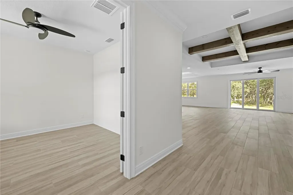 18130 Parrot Road Weeki Wachee FL 34614