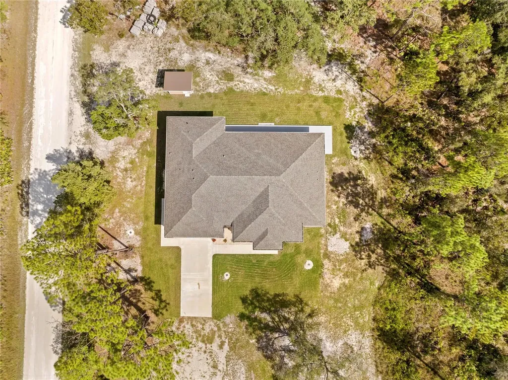 18130 Parrot Road Weeki Wachee FL 34614