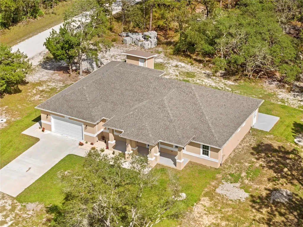 18130 Parrot Road Weeki Wachee FL 34614