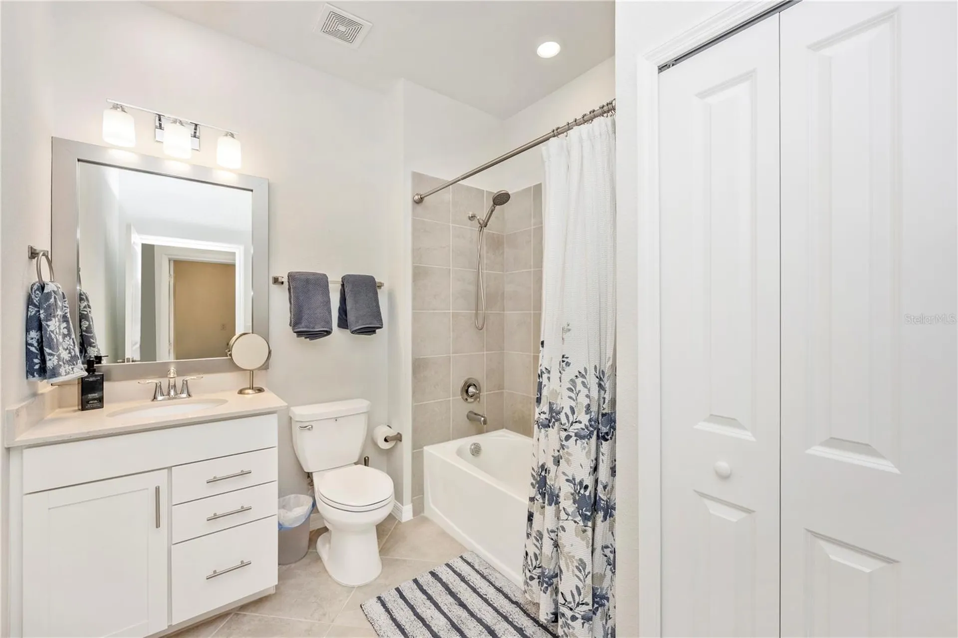 17560 Boracay Court Venice FL 34293