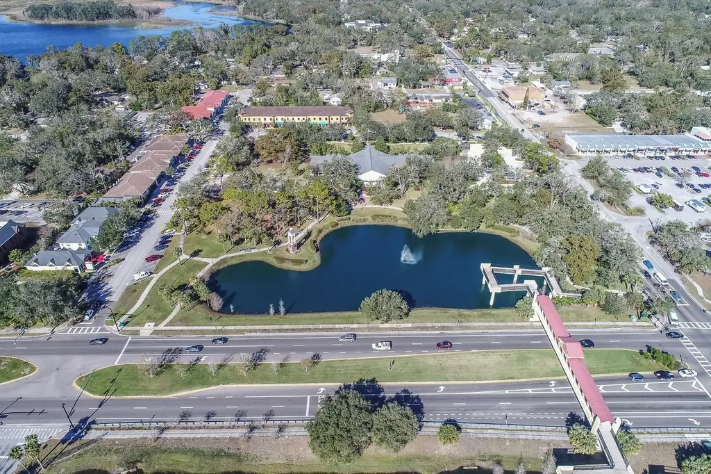 400 Longwood Lake Mary Road Lake Mary FL 32746